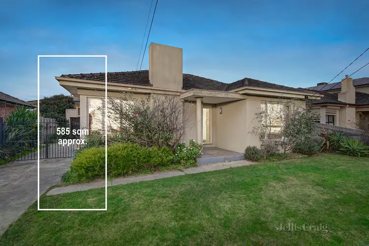 8 Hallow Street, Bentleigh East VIC 3165