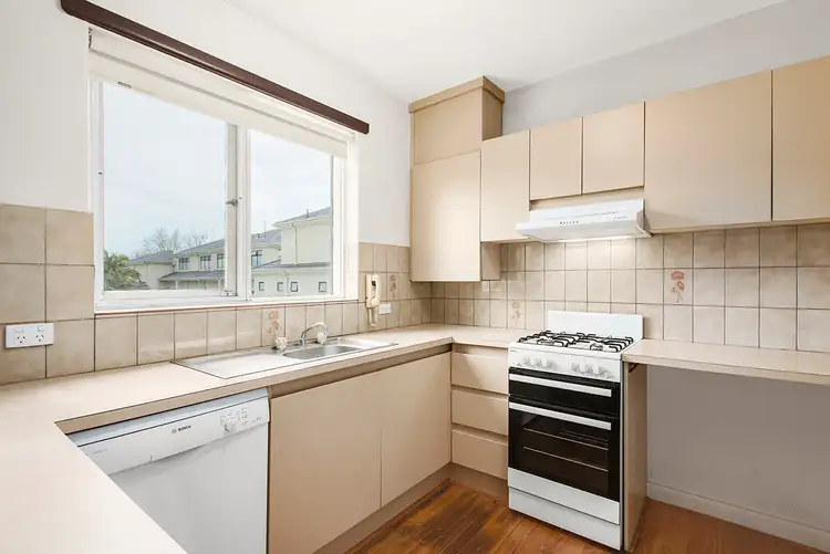 Third view of Homely apartment listing, 8/9 Kooyong Road, Caulfield North VIC 3161