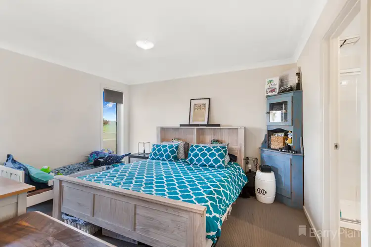 Fifth view of Homely house listing, 15 Maidenhair Drive, Wallan VIC 3756