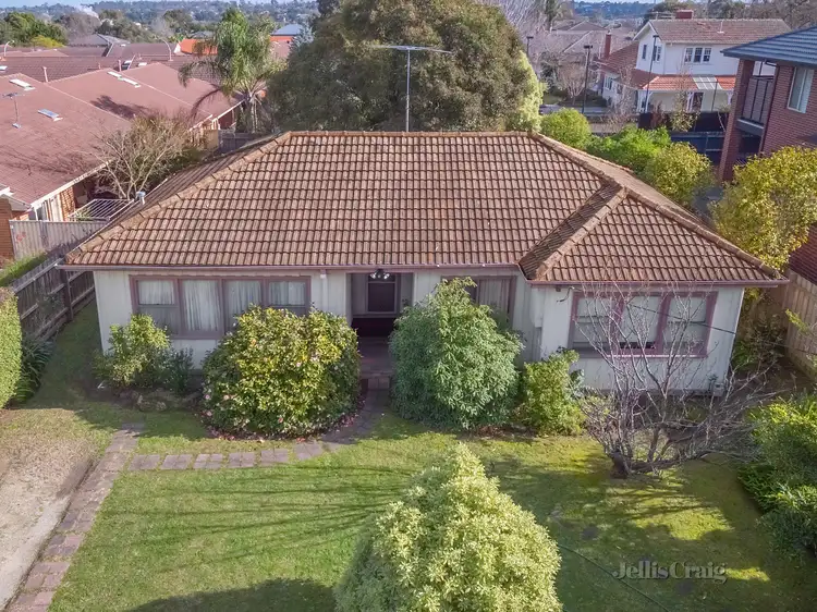 38 Donald Street, Blackburn South VIC 3130