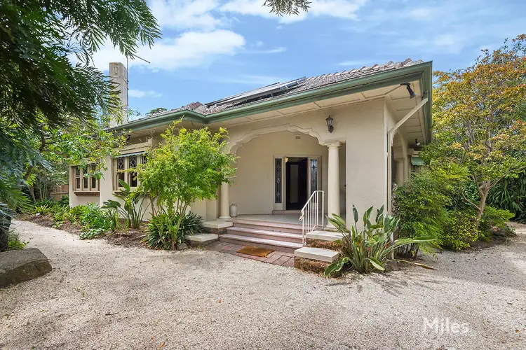 5 Lochabar Court, Ivanhoe VIC 3079