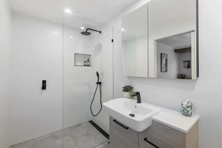 Seventh view of Homely apartment listing, 1/153 Wattletree Road, Malvern VIC 3144