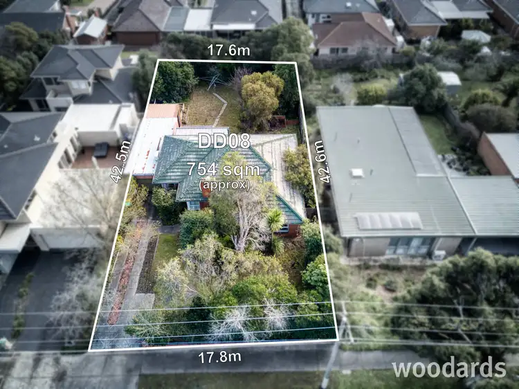 11 Balmoral Avenue, Templestowe Lower VIC 3107