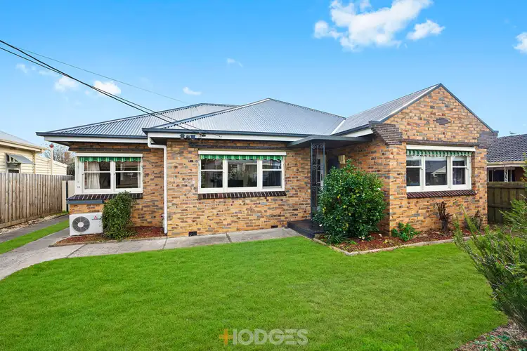 13 Stubbs Avenue, North Geelong VIC 3215