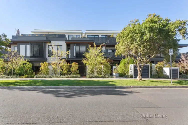 102/6 Claire Street, Mckinnon VIC 3204