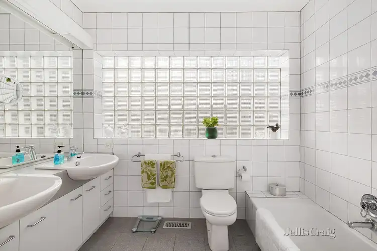 Sixth view of Homely unit listing, 2/49 Boronia Road, Vermont VIC 3133