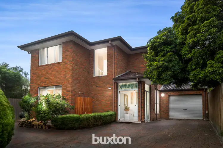 2/10 Winifred Street, Oakleigh VIC 3166