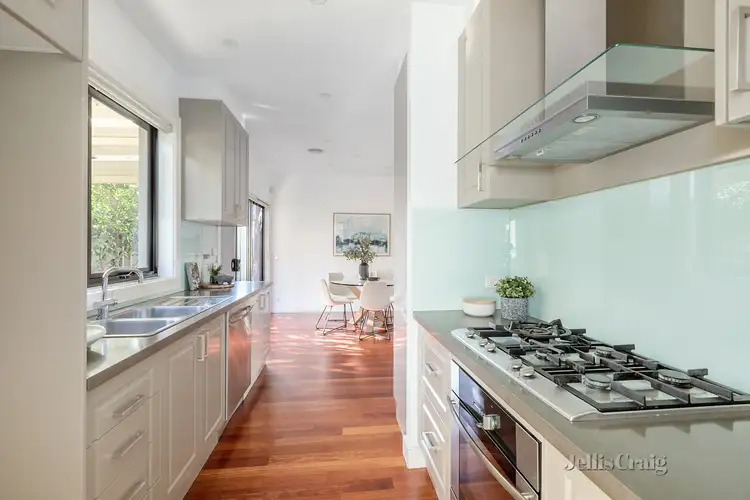 Fourth view of Homely townhouse listing, 1f Tovan Akas Avenue, Bentleigh VIC 3204