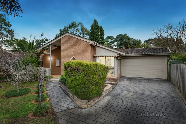5 Sally Frances Court, Scoresby VIC 3179