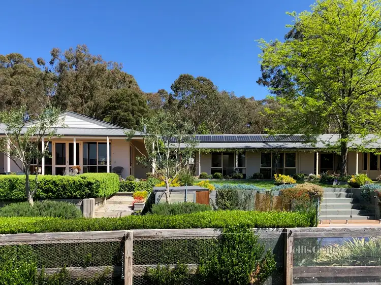 15 Brennans Road West, Arthurs Creek VIC 3099
