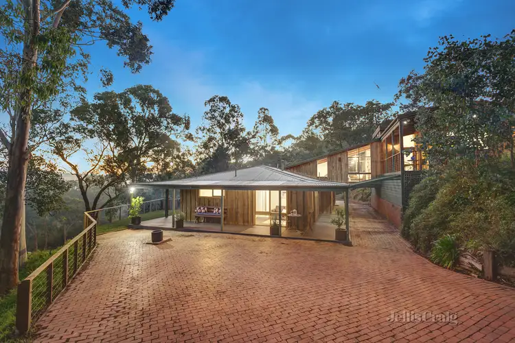 Main view of Homely house listing, 3 Yarra View Court, North Warrandyte VIC 3113