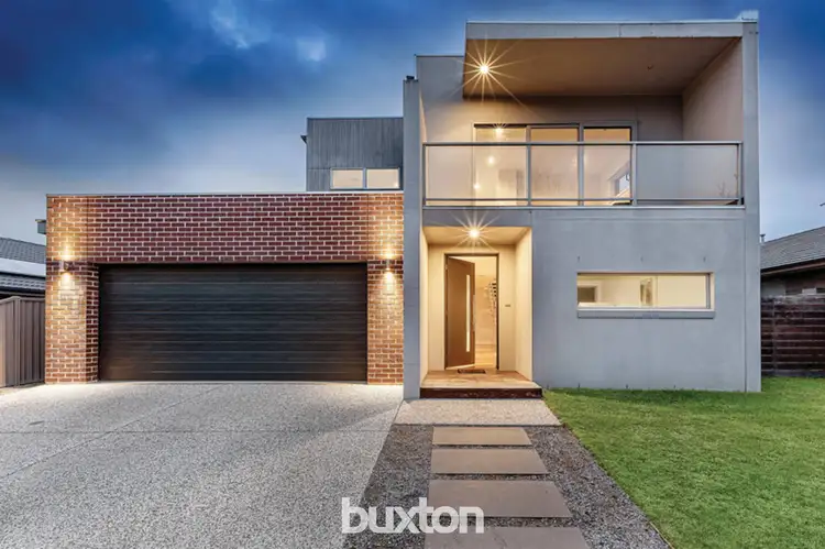 13 Oxley Bend, Alfredton VIC 3350