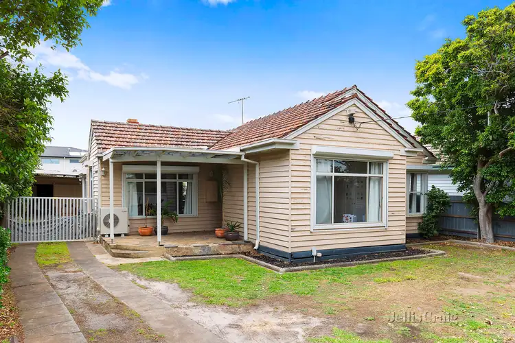 122 East Boundary Road, Bentleigh East VIC 3165