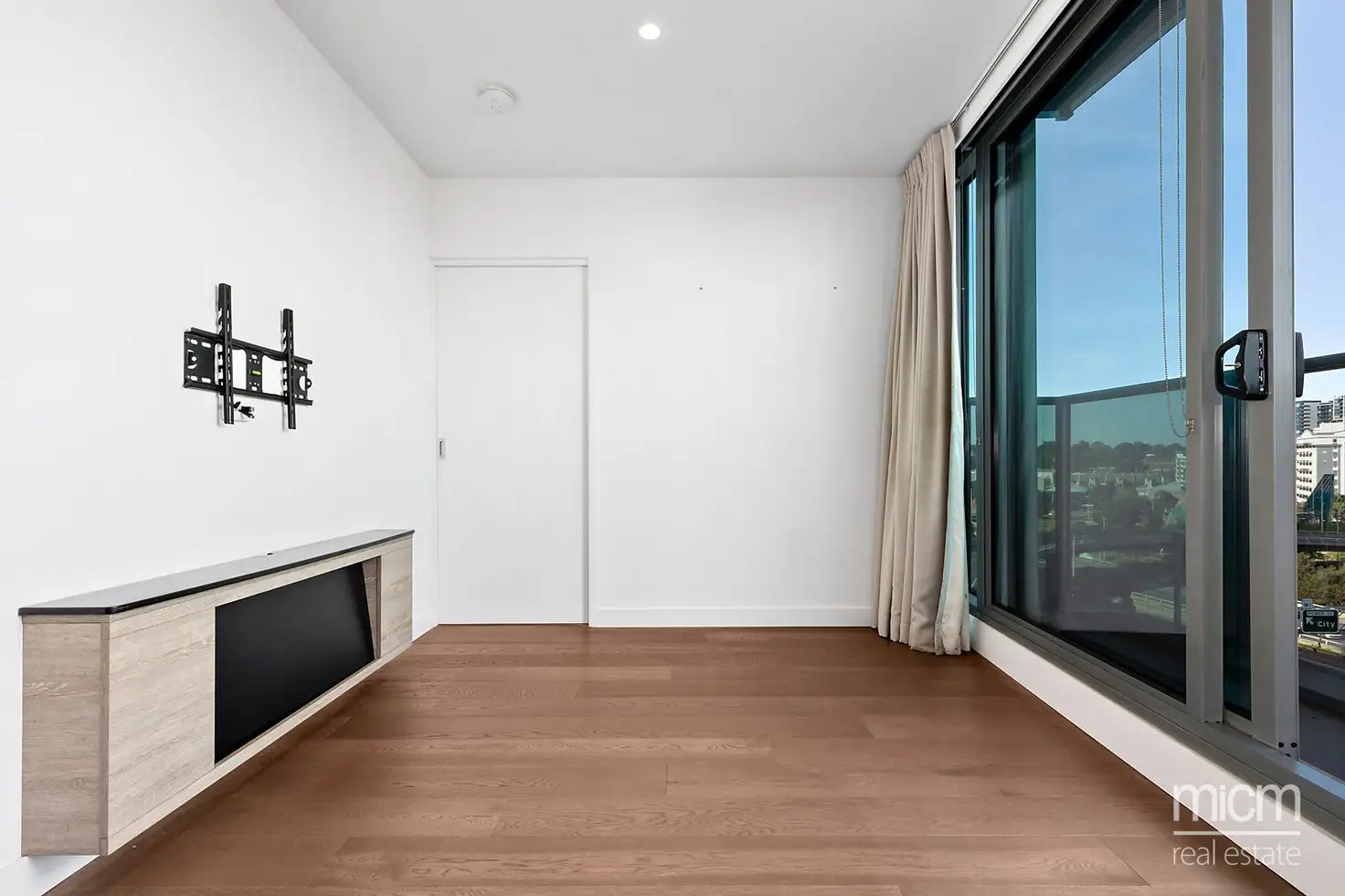 Main view of Homely apartment listing, 701W/42-48 Balston Street, Southbank VIC 3006