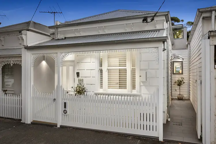 102 Graham Street, Albert Park VIC 3206