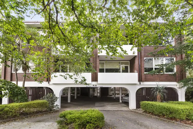 5/33 Irving Road, Toorak VIC 3142