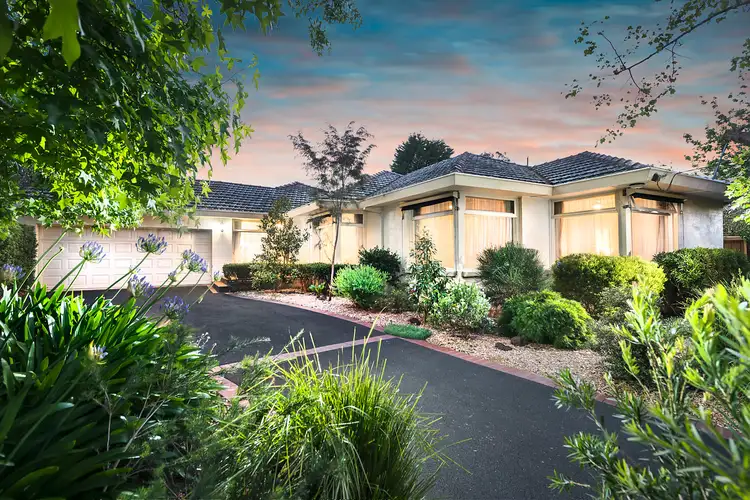 1 Clifton Street, Blackburn VIC 3130
