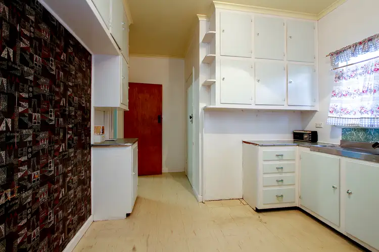 Fifth view of Homely house listing, 188 Macarthur Street, Sale VIC 3850