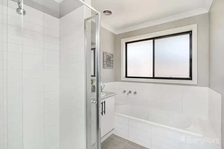 Sixth view of Homely house listing, 2 Grange Drive, Broadford VIC 3658
