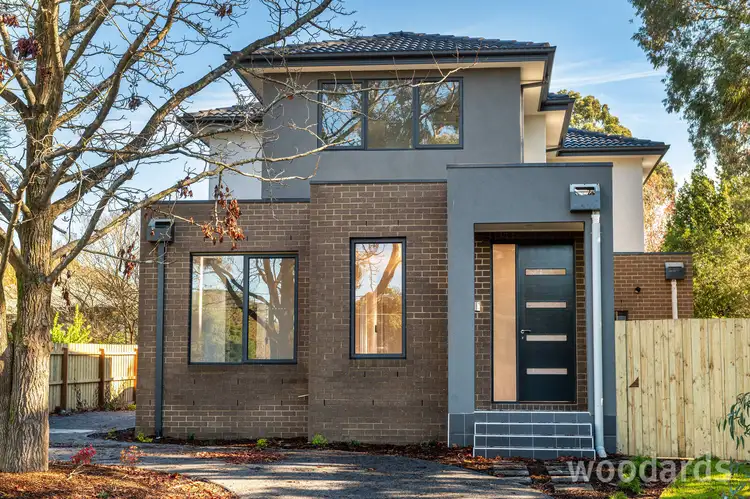 2&4/26 Railway Crescent, Croydon VIC 3136