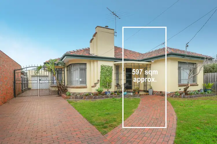 34 Patterson Road, Bentleigh VIC 3204
