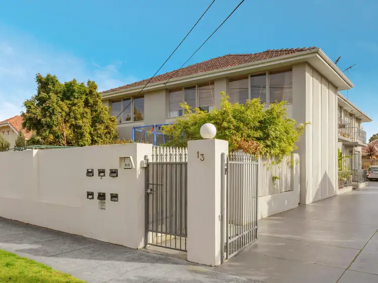 Main view of Homely apartment listing, 2/13 Phillip Street, Bentleigh VIC 3204