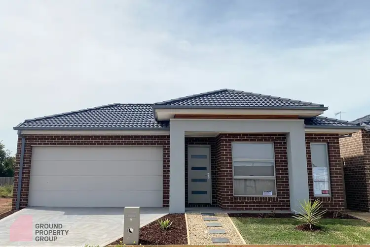 7 Lina Way