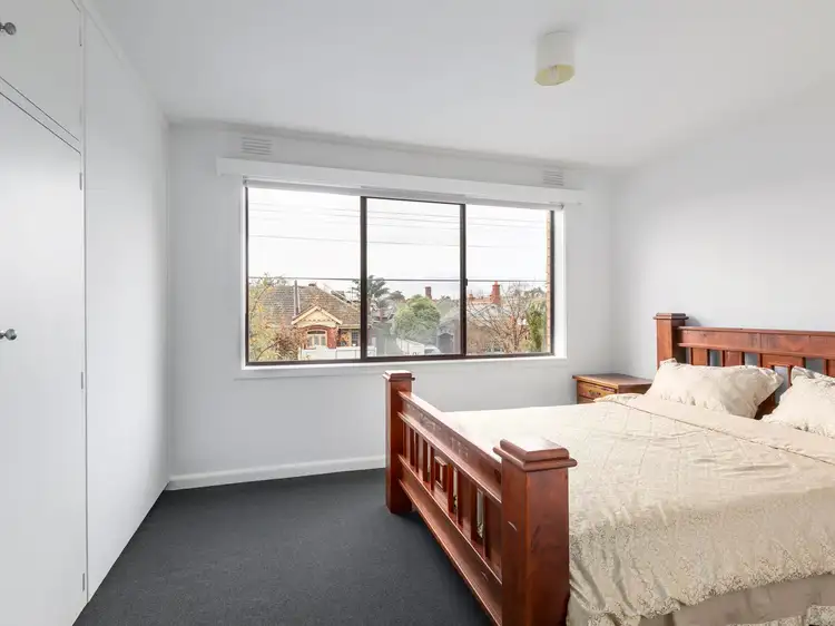 Fourth view of Homely apartment listing, 4/17 Oak Grove, Ripponlea VIC 3185