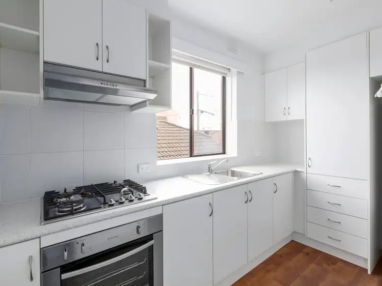 Sixth view of Homely apartment listing, 4/17 Oak Grove, Ripponlea VIC 3185