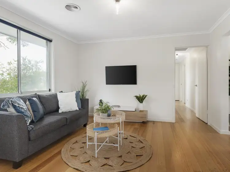 Fifth view of Homely house listing, 5 Amanda Court, Yallambie VIC 3085