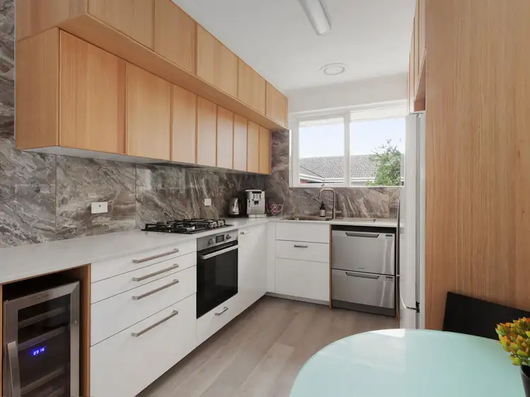 8/21 Holloway Street, Ormond VIC 3204