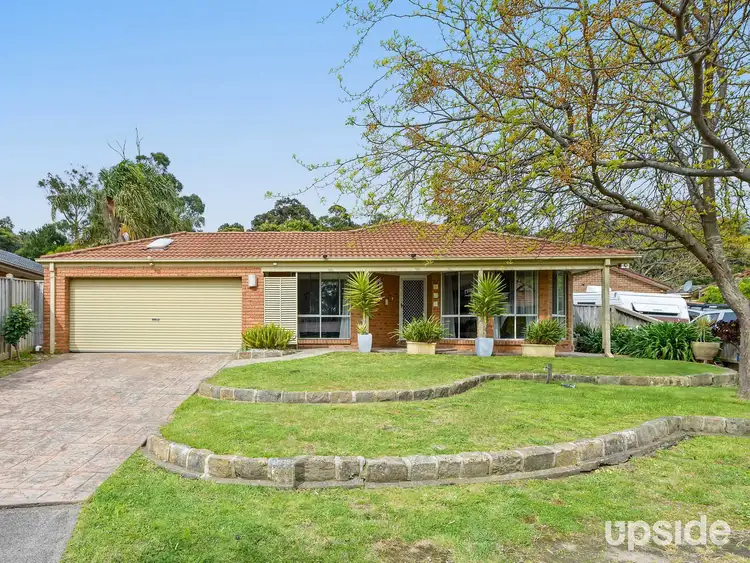 27 Fig Court, Cranbourne North VIC 3977