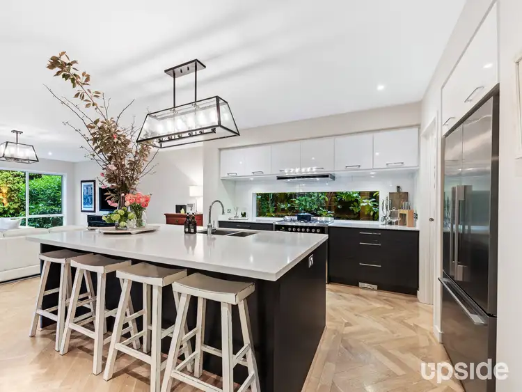 Third view of Homely house listing, 5 Eamon Drive, Viewbank VIC 3084