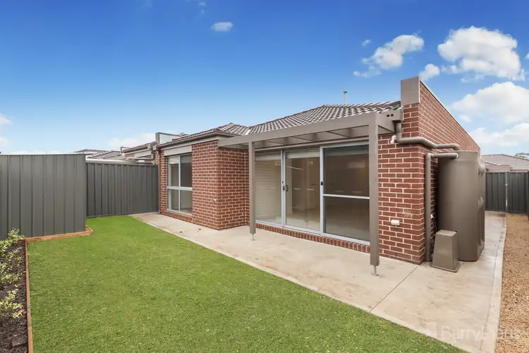 4/38 Corkwood Crescent, Wallan VIC 3756