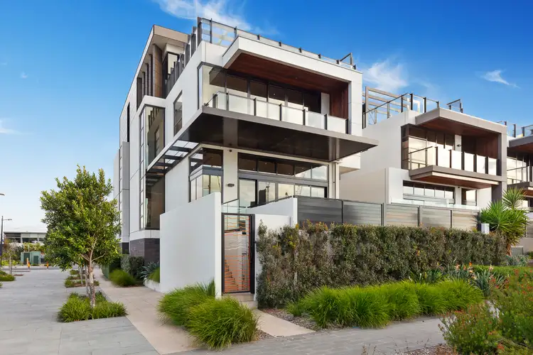 22 South Wharf Drive, Docklands VIC 3008
