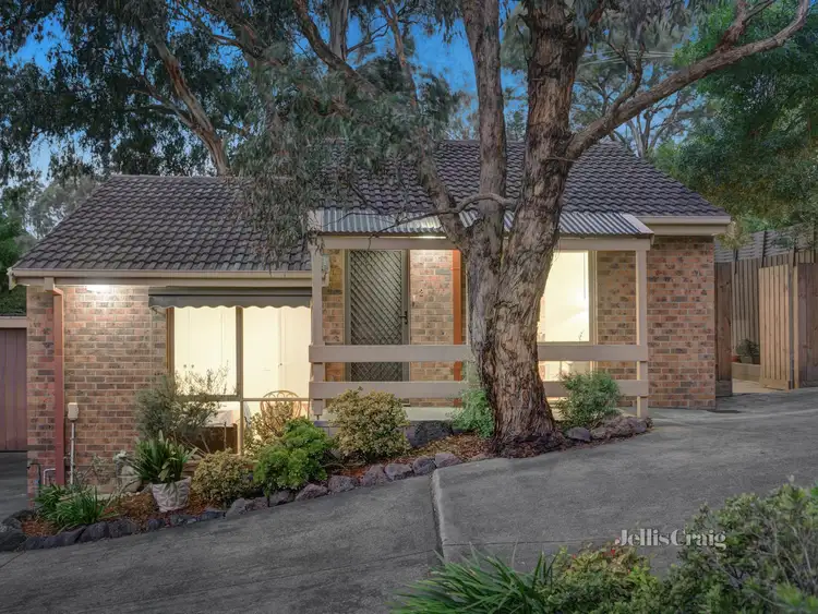 2/84 Sherbourne Road, Montmorency VIC 3094