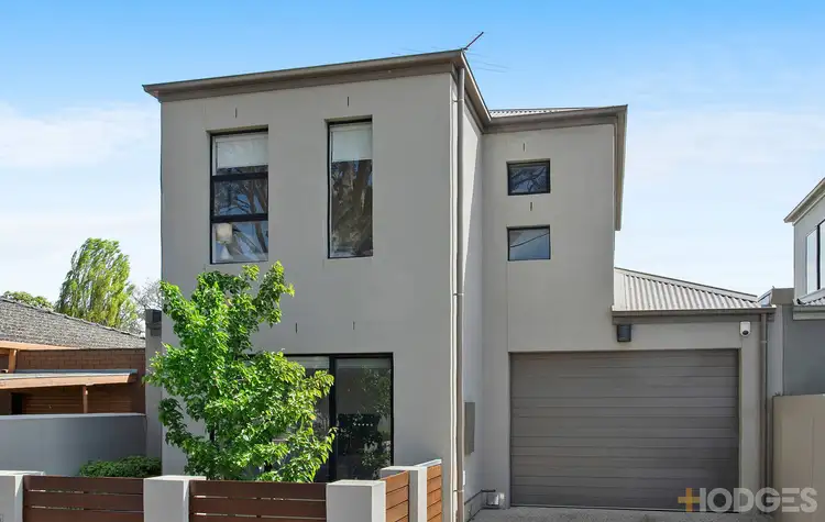 15 Julian Street, Newtown VIC 3220