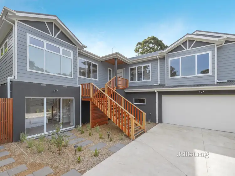 2/9 Nokes Court, Montmorency VIC 3094