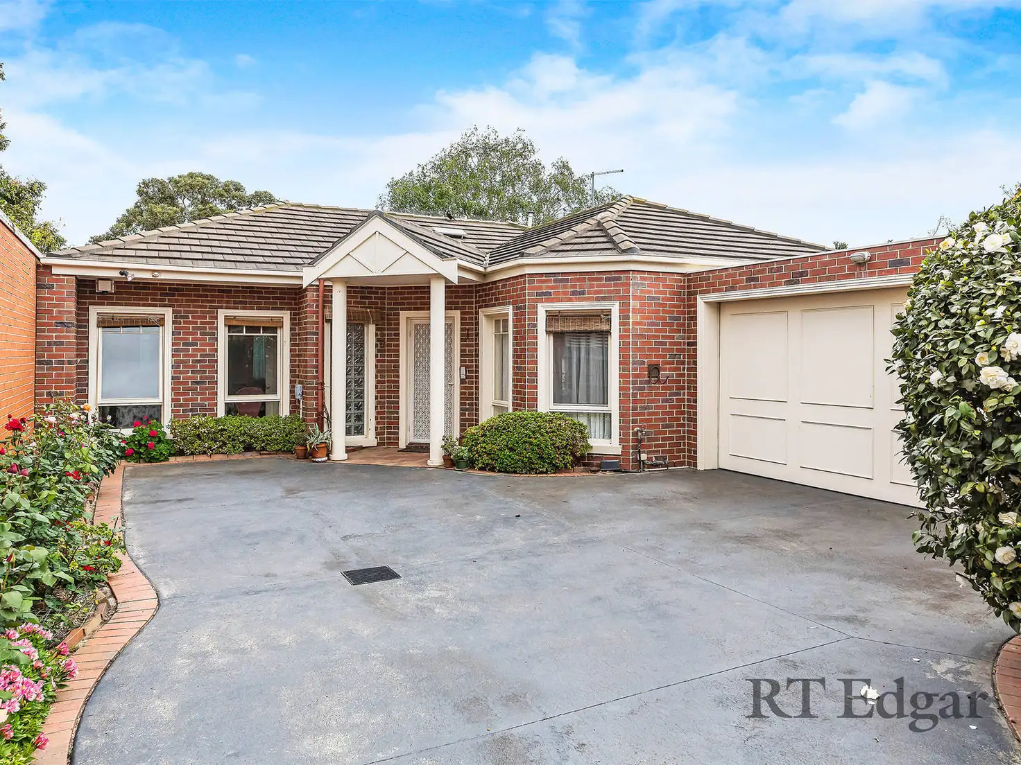 Main view of Homely townhouse listing, 3/3 Walker Avenue, Hampton VIC 3188