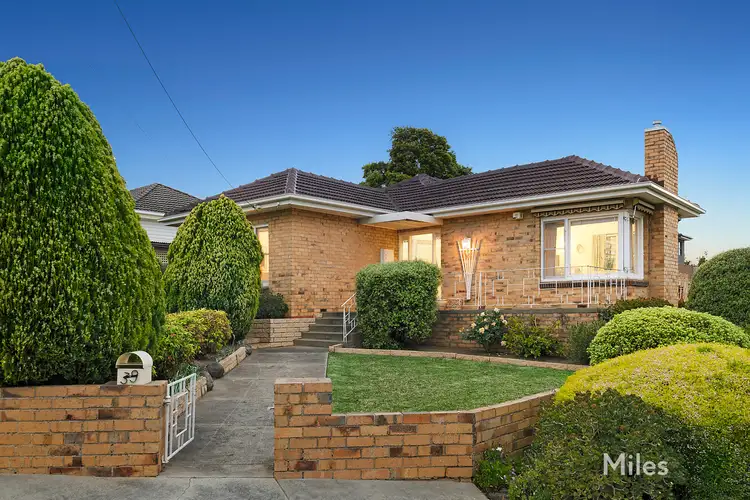 39 May Street, Macleod VIC 3085