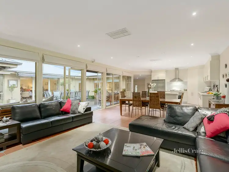 Fourth view of Homely house listing, 2 Woongarra Court, Eltham VIC 3095