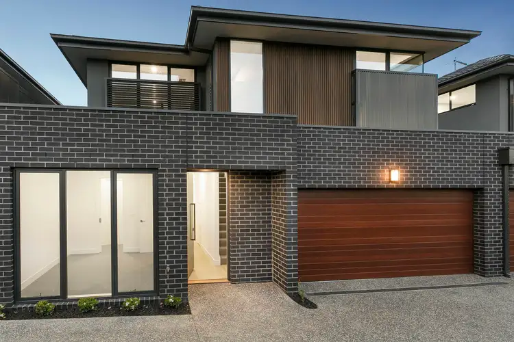 Second view of Homely townhouse listing, 2/2 Johnston Street, Ashburton VIC 3147
