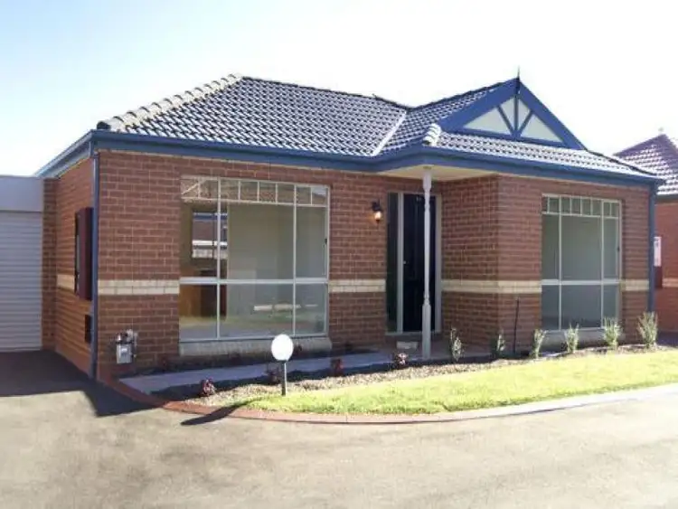22 Ventosa  Way