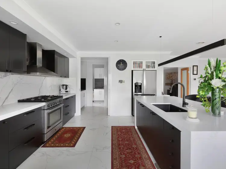 Fifth view of Homely house listing, 2 Normdale Road, Bentleigh East VIC 3165