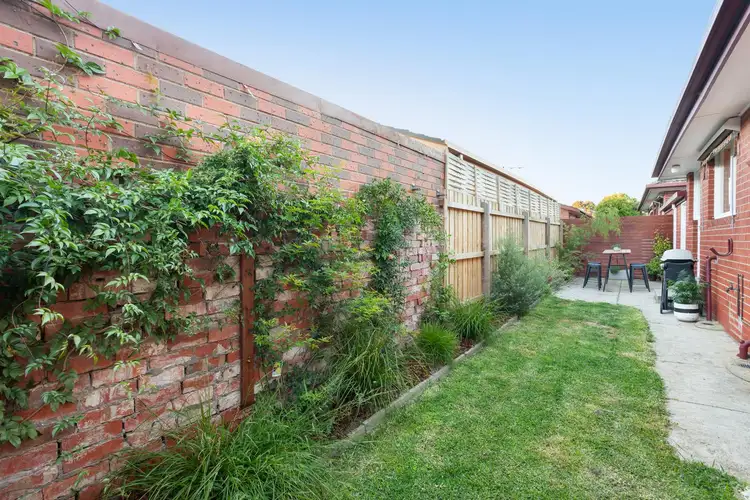 Fifth view of Homely unit listing, 2/7 Oakleigh Road, Carnegie VIC 3163