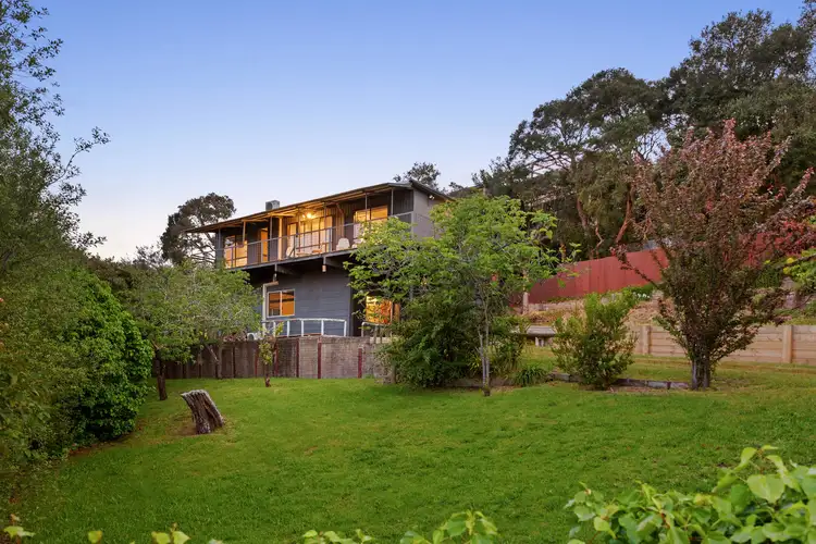 24 Grandview Avenue, Rye VIC 3941