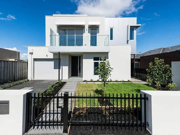 Main view of Homely house listing, 1/10 Francesco Street, Bentleigh East VIC 3165