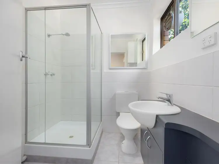 Fifth view of Homely apartment listing, 13/34 Elphin Grove, Hawthorn VIC 3122