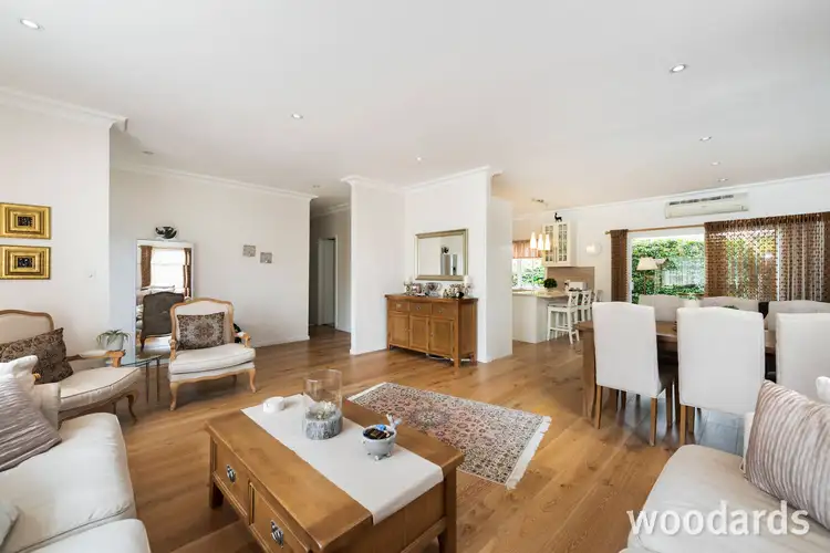 2/23 Clyde Street, Kew East VIC 3102