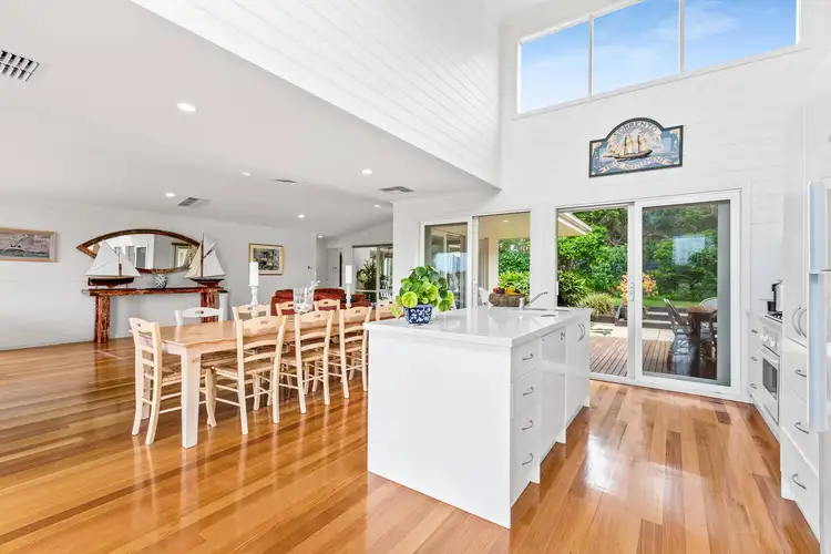 Third view of Homely house listing, 8 Malabar Place, Sorrento VIC 3943